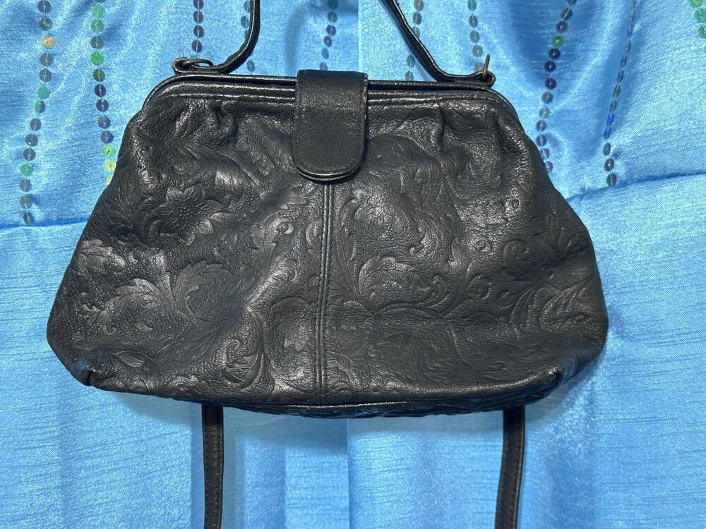 Hato Hasi Vtg Black Leather Crossbody Or Clutch Floral Embossed Tooled